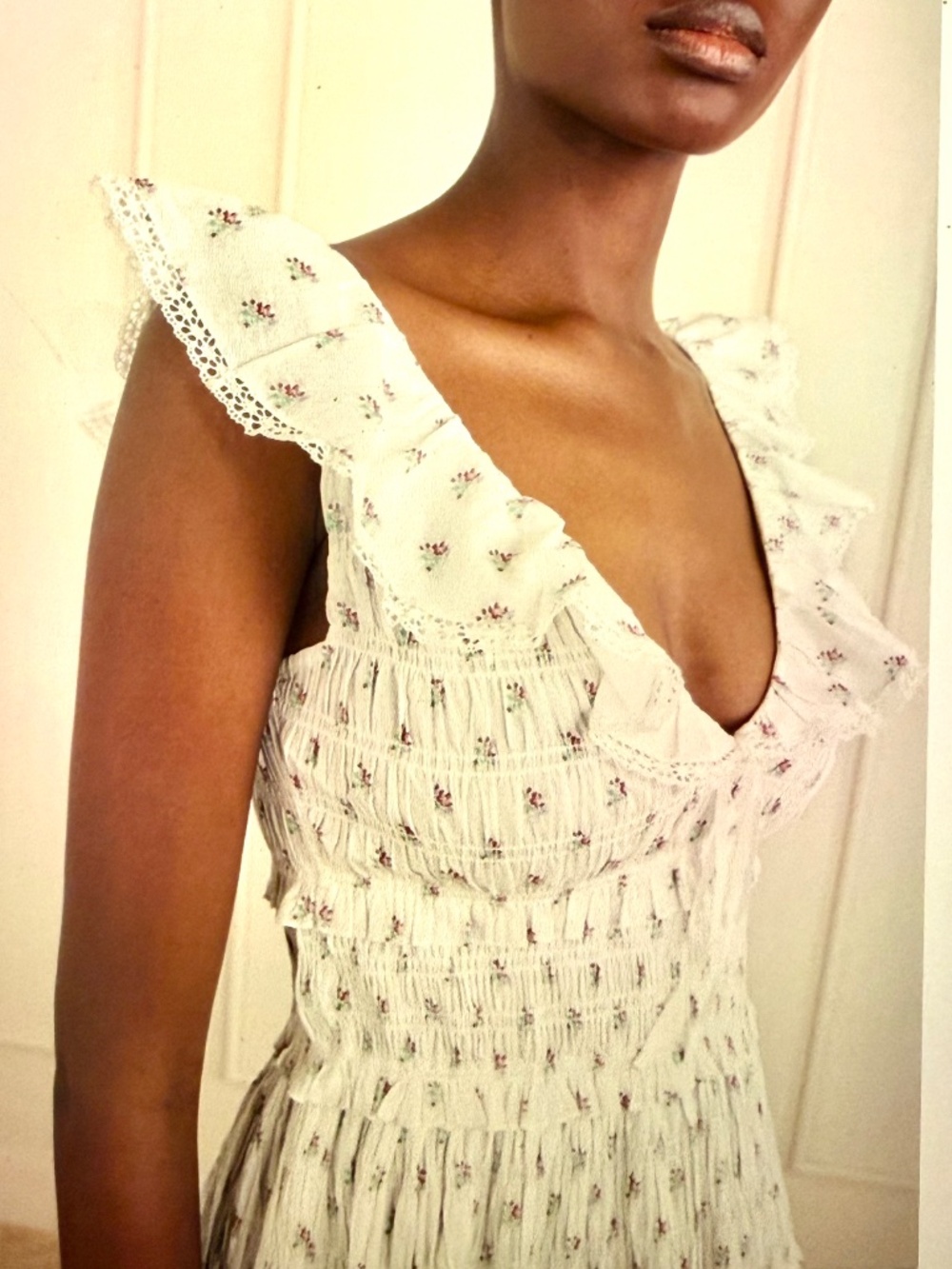 Doen , Sorina Dress, Size M , Organic Cotton with ruffle frames - Picture 3 of 3